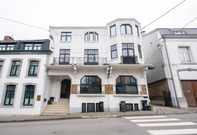 VENDU ! Spa (centre) - Appartement 1 chambre 2ème étage - rue du Waux-Hall 12 - 119.500 €