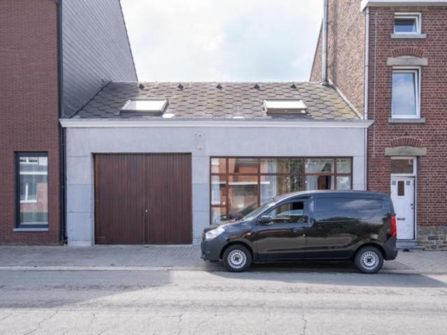 AUBEL : Petite maison + garage rue de Messitert - 145.000 €