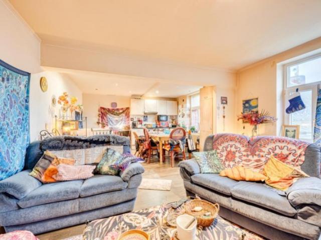 VENDU ! Spa (centre) - Appartement - rue du Waux-Hall, 12 - 104.500 €