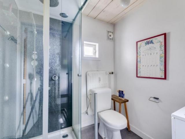 AUBEL - Charmante maison avec superbe jardin proche du centre !  275.000 €