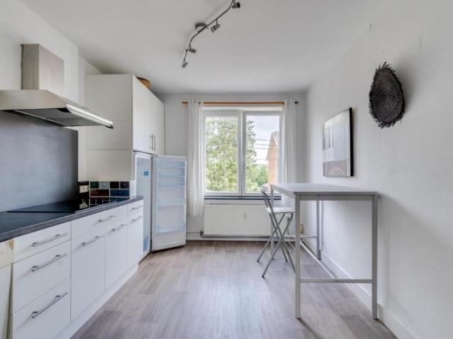 AUBEL - Charmante maison avec superbe jardin proche du centre !  275.000 €