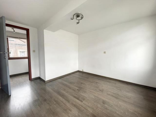 VERVIERS - IMMEUBLE 3 APPARTEMENTS - 200.000 €