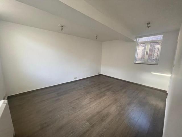 VERVIERS - IMMEUBLE 3 APPARTEMENTS - 200.000 €