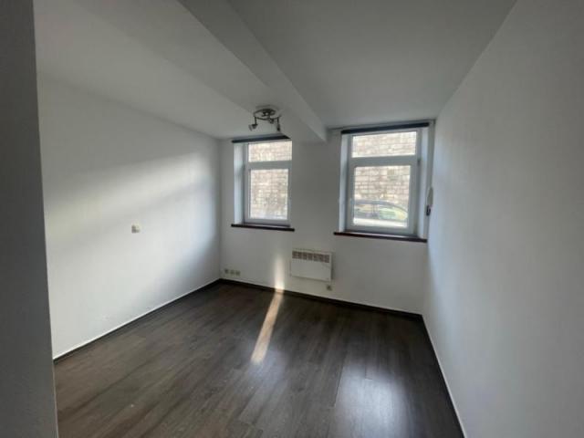 VERVIERS - IMMEUBLE 3 APPARTEMENTS - 200.000 €