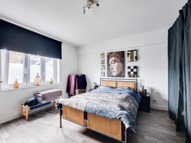 VENDU ! Spa (centre) - Appartement 1 chambre 2ème étage - rue du Waux-Hall 12 - 119.500 €