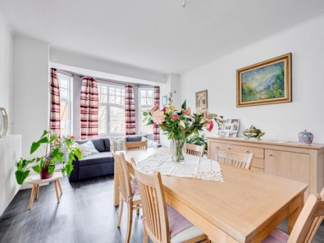 VENDU ! Spa (centre) - Appartement 2 chambres avec terrasse - rue du Waux-Hall 12 - 187.500 €