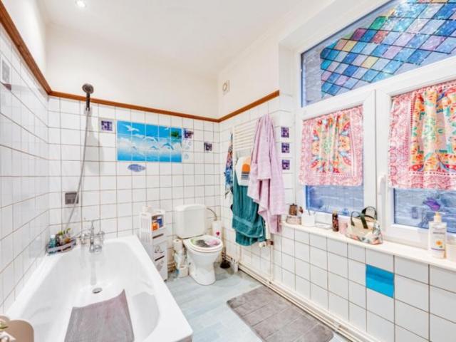 VENDU ! Spa (centre) - Appartement - rue du Waux-Hall, 12 - 104.500 €